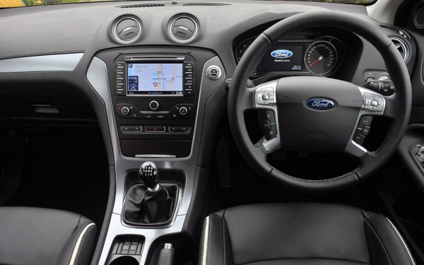 Ford Mondeo Estate Titanium X Business Edition interior